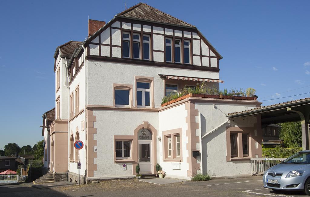 Pension Lok-Inn Walluf Екстер'єр фото