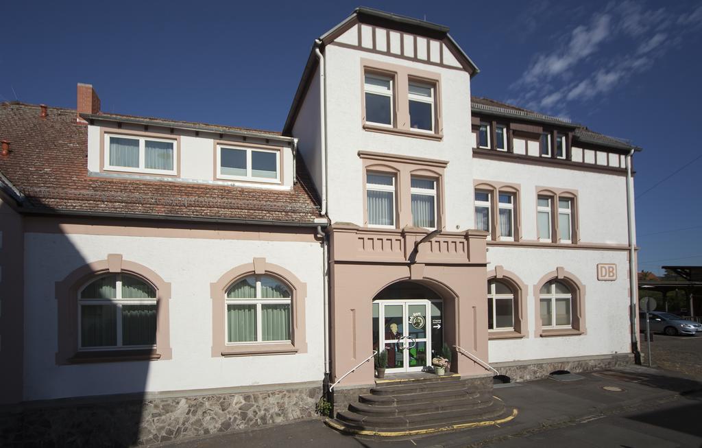 Pension Lok-Inn Walluf Екстер'єр фото